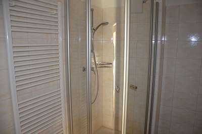 Дава се под наем Двустаен апартамент в София, Зона Б-5 - 65 кв.м за 459 € - Снимка #2