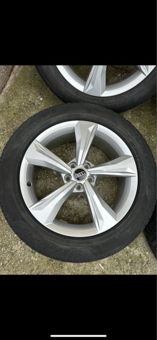 Jante Audi Q5 Sq5 Q7 Sq7 Q3 Q8 cu cauc 235/55/R19 Pirelli dot 2021