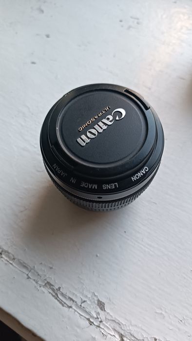 Обьектив Canon 50 мм