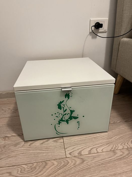 Set 2 Noptiere + Comoda cu sertare si Oglinda