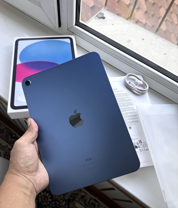 iPad 10 Gen 64GB Blue