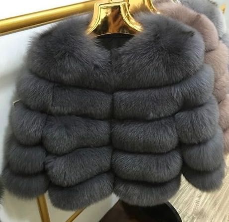 Черно палто от естествена лисица