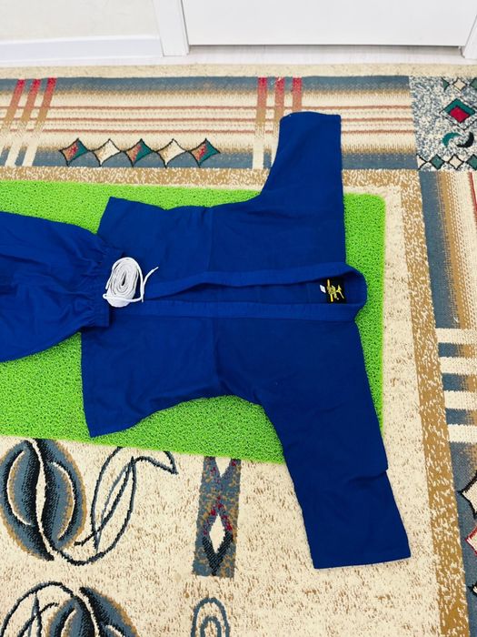 Кимоно 2 пары в отличном состоянии