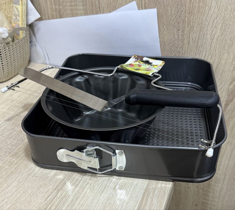 Продам новый набор для кондитера