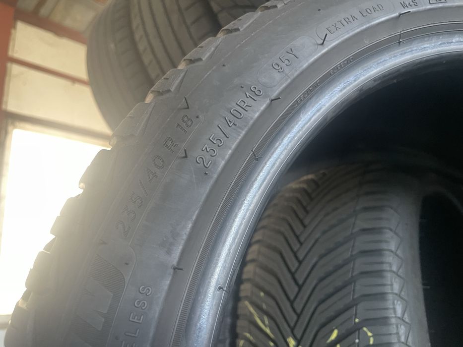 Anvelope 235/40/18 Michelin M+S set 4 buc