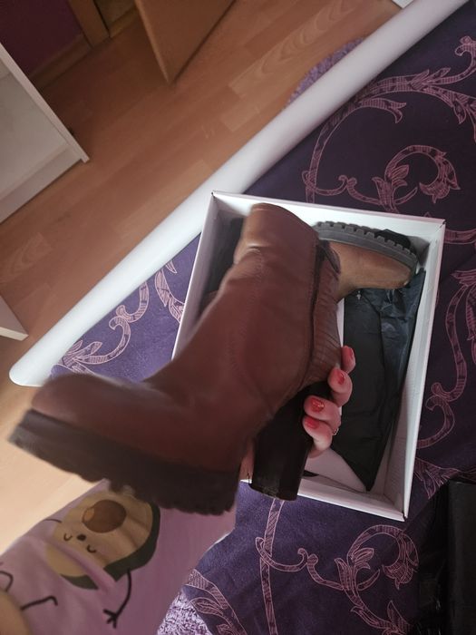 Cizme maro Benvenuti