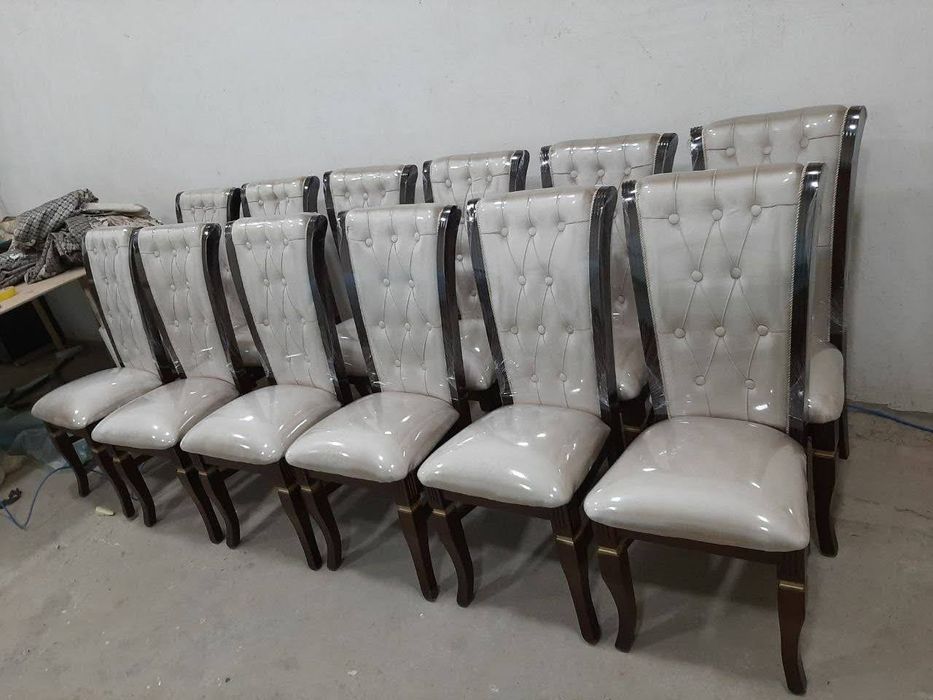 ЦЕХ дан мухташам Парламент стул ва столлар