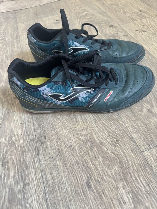 Продается футзалки Joma mundial 42 рр