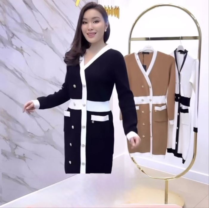 Продам платья новый