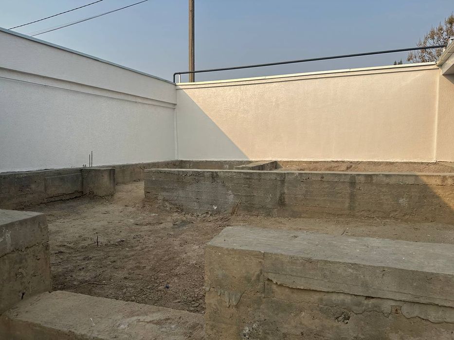 Nazarbek Srochna sotiladi TEKISTIL