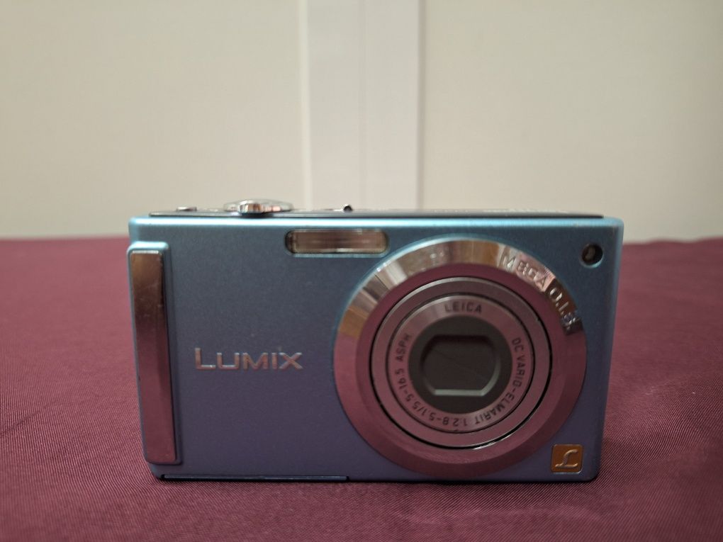 Фотоапарат цифров Panasonic Lumix DMC-FS3