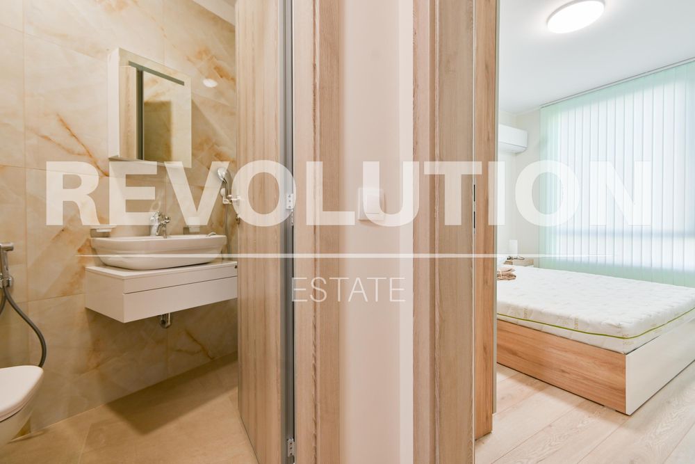 Дава се под наем Тристаен апартамент в София, Малинова долина - 100 кв.м за 950 € - Снимка #10