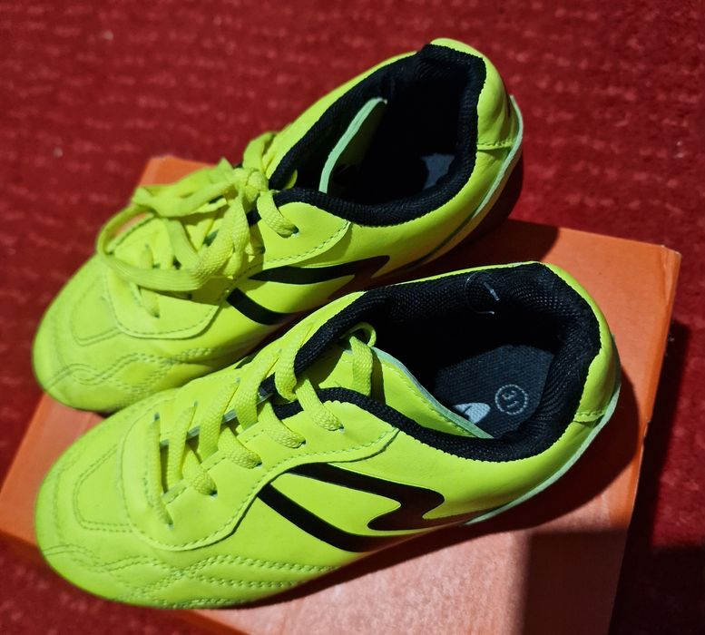 Adidas cu crampoane