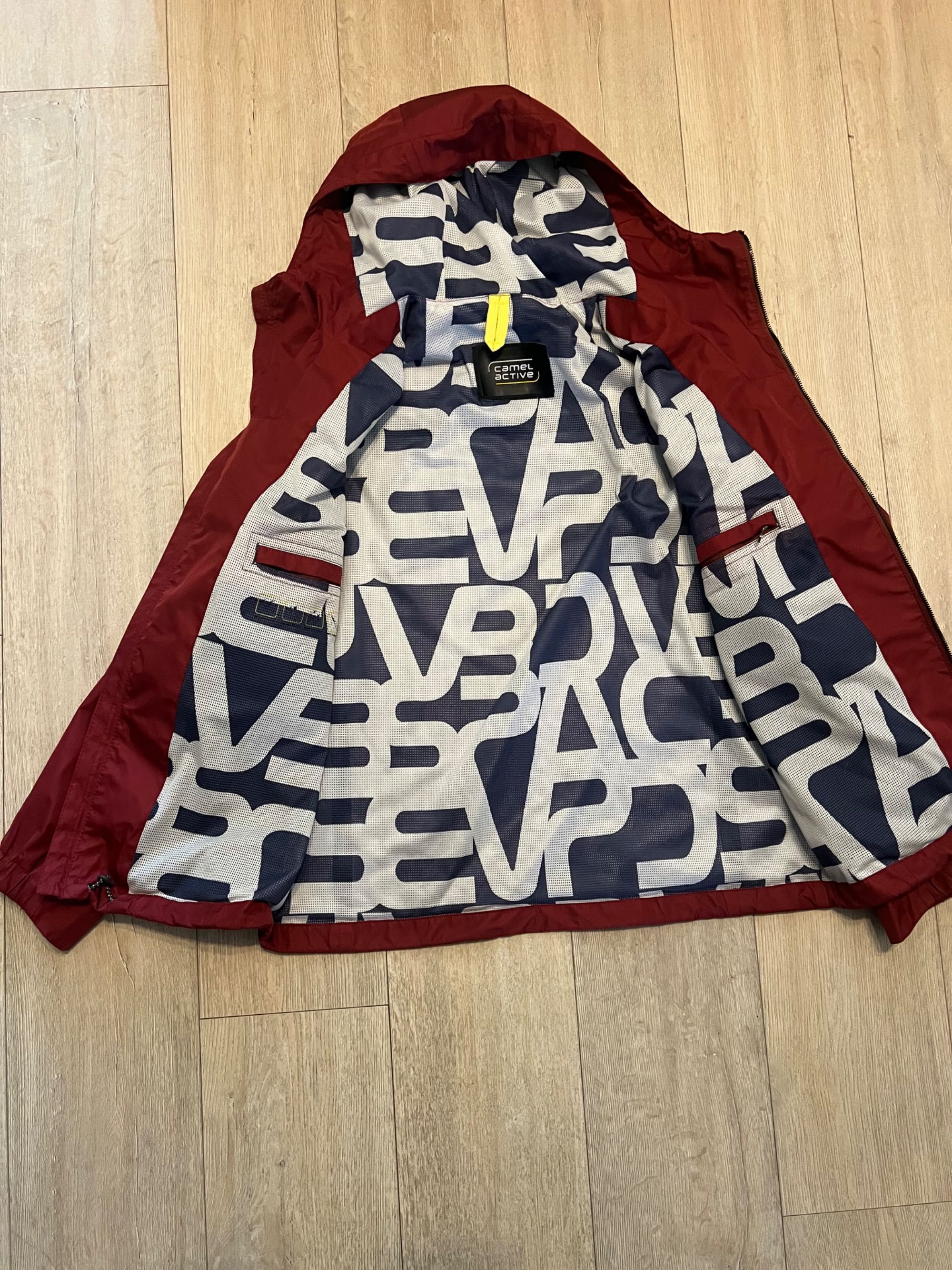 Мъжко яке Camel Active