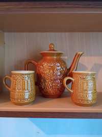 чайник и две кружки керамика