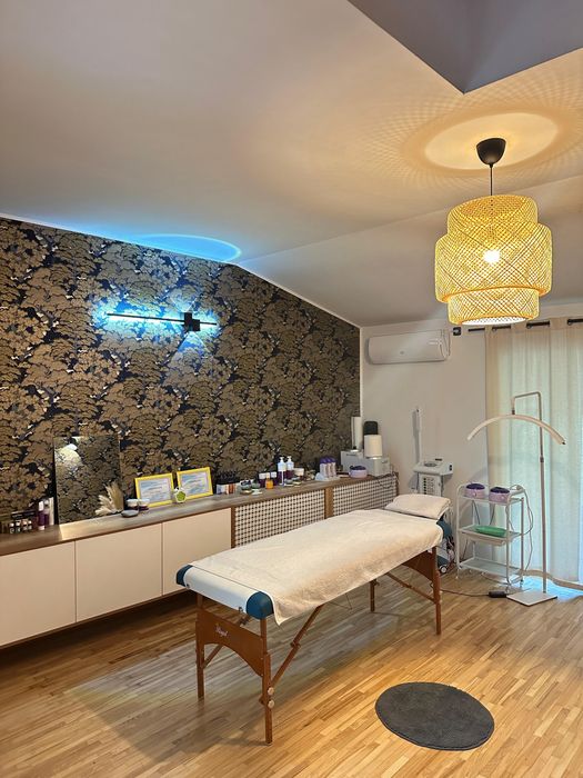 Închiriere cameră cosmetica/masaj/gene