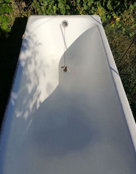 Ванна чугунная на ножках

Обмен не интересует.