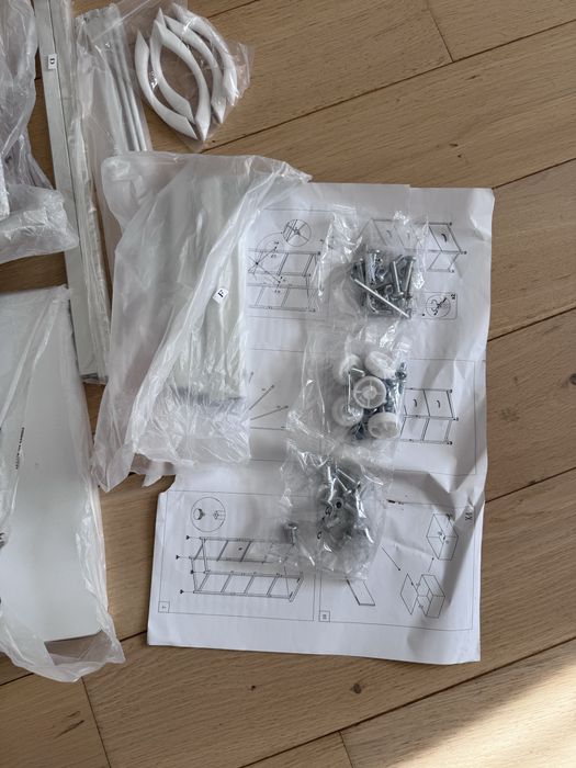 Comoda cu 4 sertare din material textil - Noua in cutie