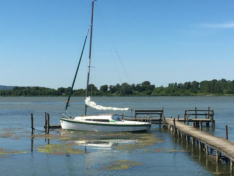 Vand/schimb(auto) velier Belugga 690 si peridoc