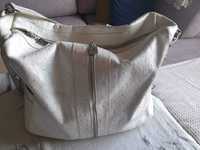 чанта и раница в едно ,armani употребявана.