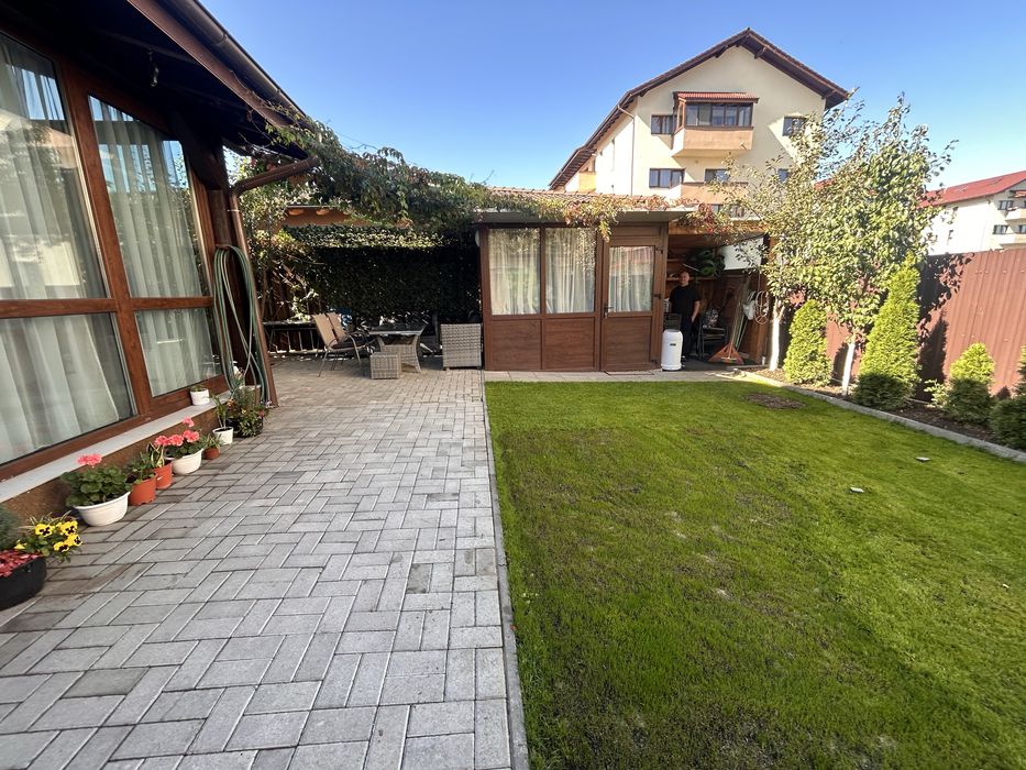 Proprietar vand casa tip duplex in Sanpetru