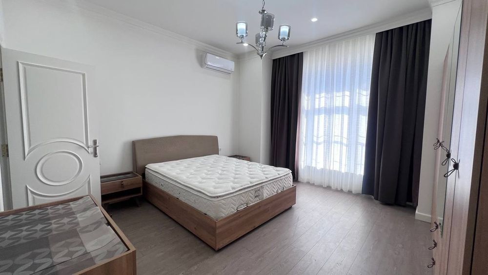 Сдаётся 6 соток,8 комнат,евродом (мирабад)