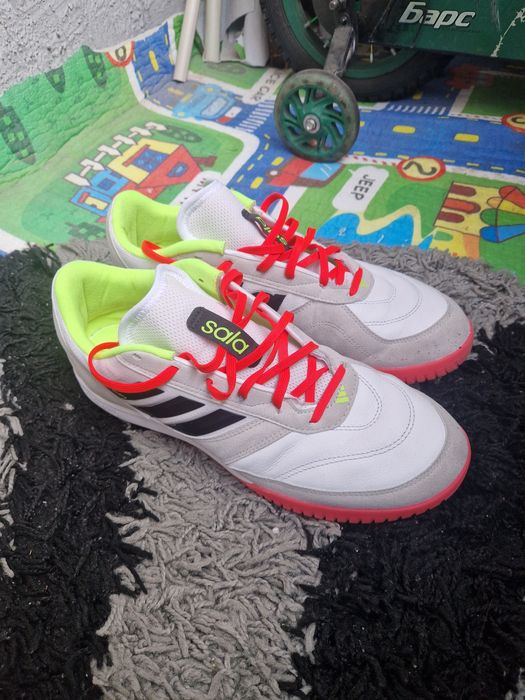 Продам зальники Адидас