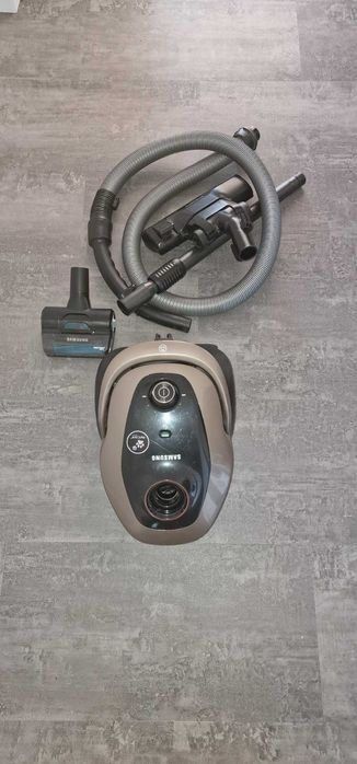 Прахосмукачка Самсунг с приставка за домашни любимци