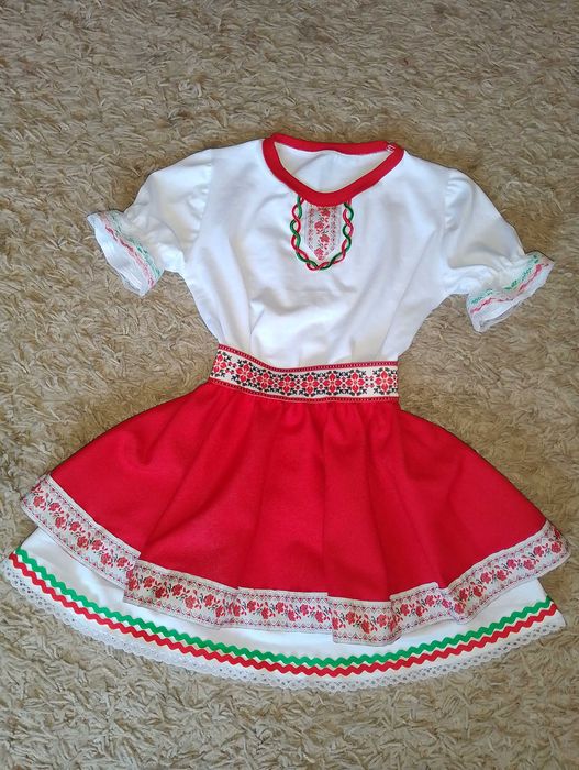 Детски народни носии