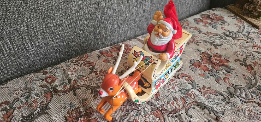 decoratiuni Craciun nasterea Domnului sanie mos Craciun