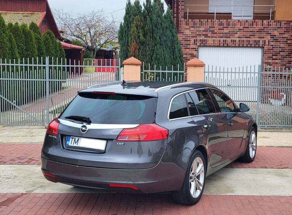 Opel insignia 2.0 Diesel 130 cp an 2013 euro 5
