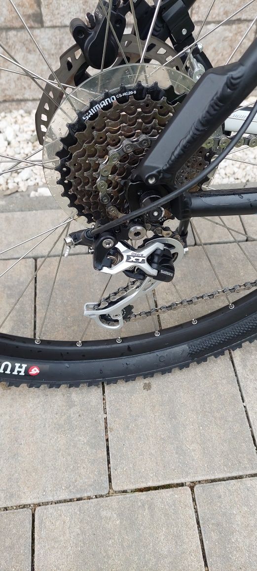Vând Bicicleta Fuji Aluminiu roti 27,5,Frâne hidraulice,XT