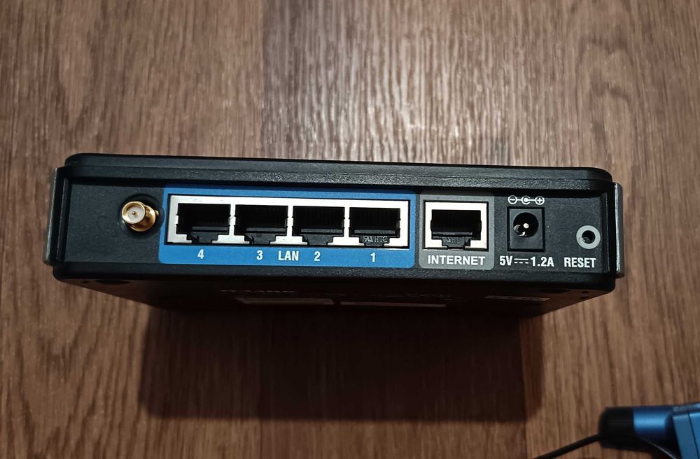 Модем D-Link Dir-300 wireless G router