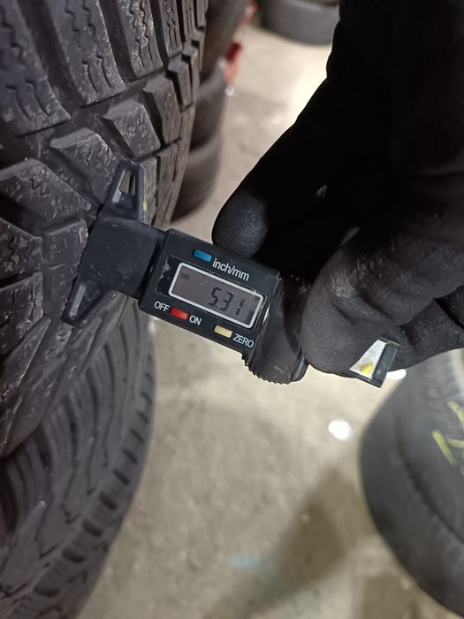 Anvelope MS iarna 235 65 17 hankook 2020 5-6mm