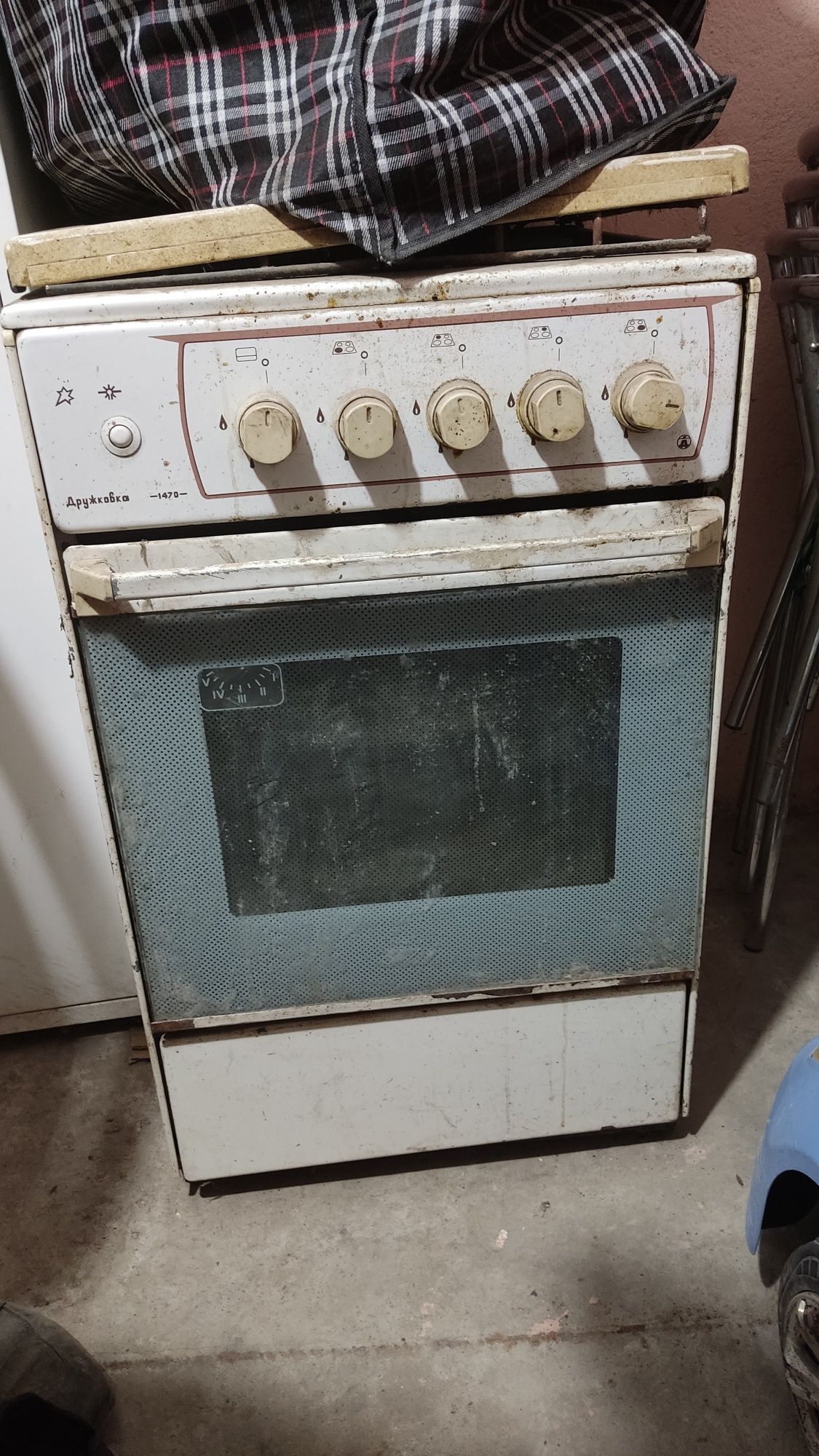 Родаю встраиваемую духовку и газплиту