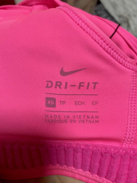 Bustieră femei Sport Nike