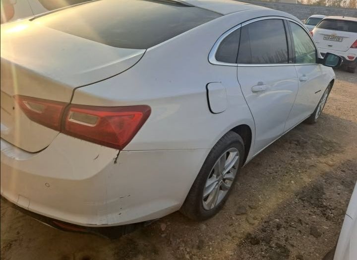 malibu sotiladi kiraskasi bor