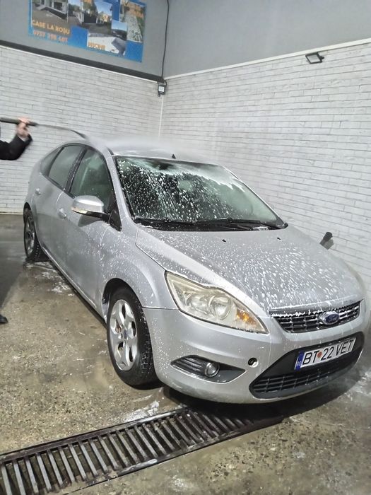 Vând Ford focus 2008