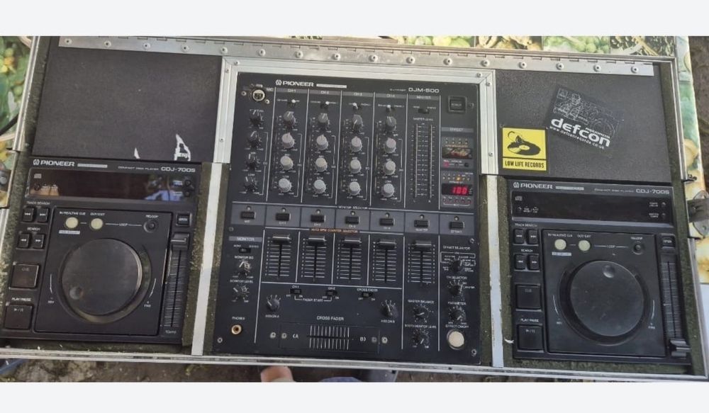 Mixer Pioneer DJM-500 plus 2 x CdPlayer CDJ-500 plus case alum