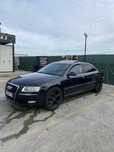 Audi A8 , totul impecabil