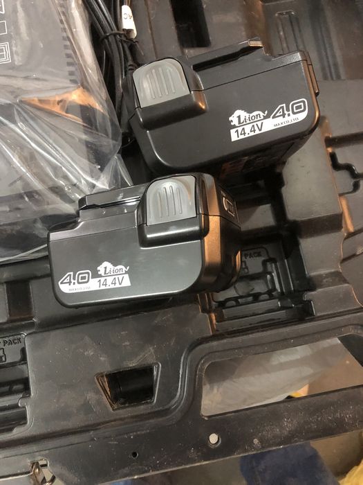 Baterii max rb legat fier
