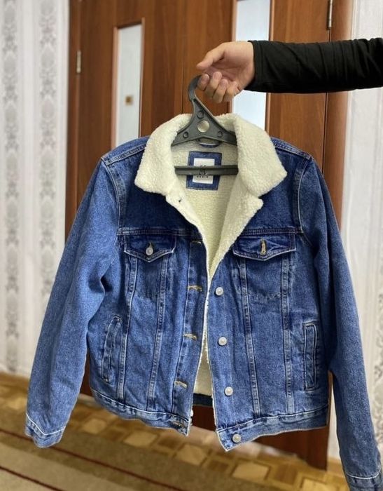 Джинсовая куртка