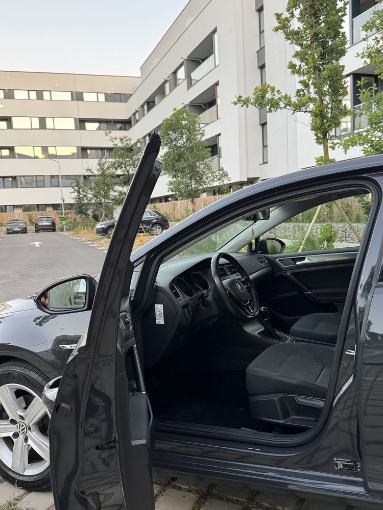 Vw Golf 7 1.6TDI Bluemotion Unic proprietar de nouã