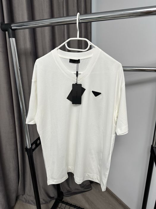 Tricou PRADA super calitate