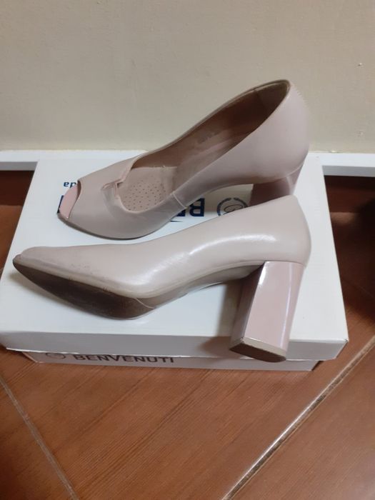 Pantofii benvenuti cu toc damă
