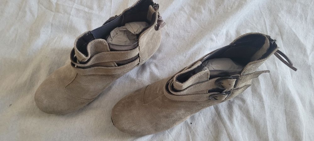 Уникални Дамски боти