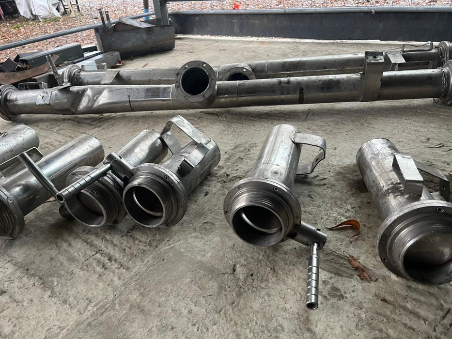 Robinetii cu calpete  inox 4 Toli