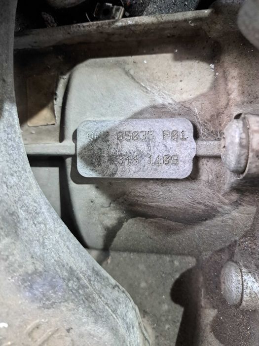 Cutie viteze manuala 2.0 tdi cod QFZ -  VW PASSAT B8