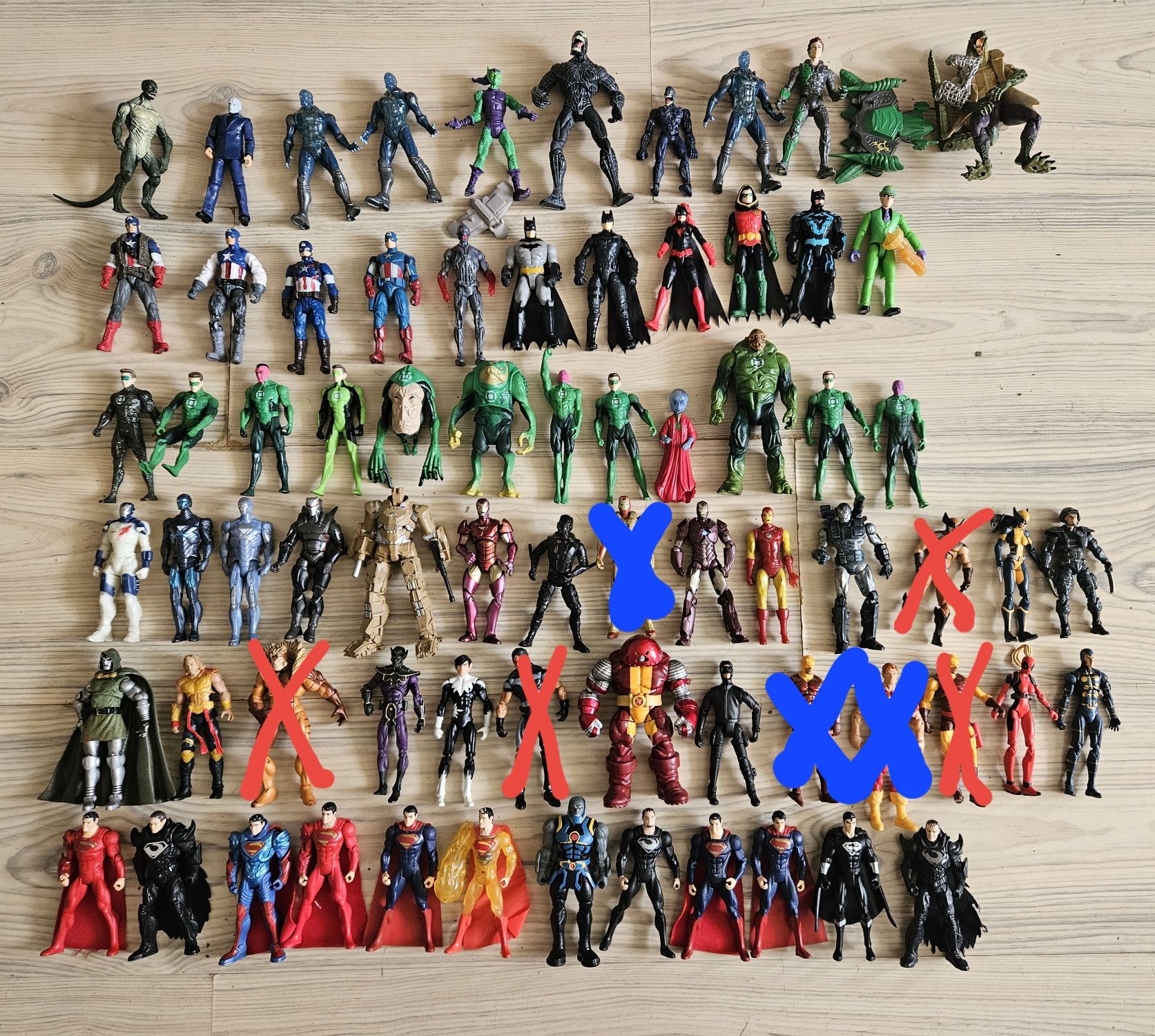 72 de figurine Marvel/Dc articulate-citeste descrierea