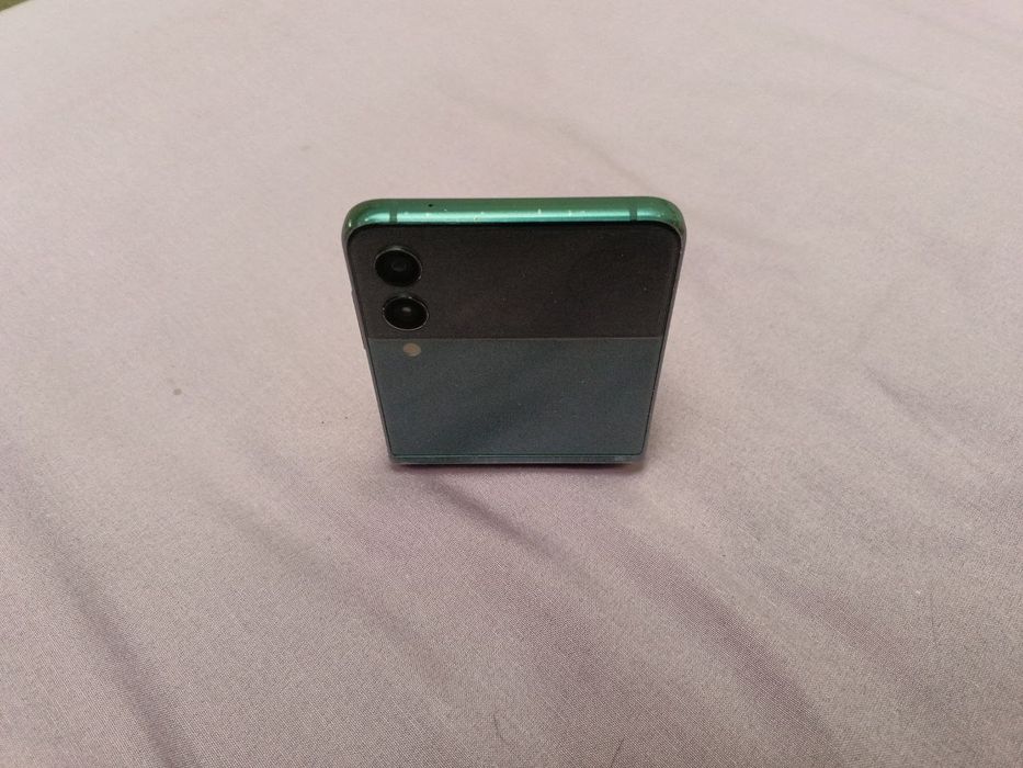 Samsung z flip 3 8/256